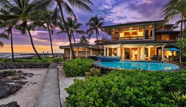 🏖️Gorgeous Ocean Front Estate | Gated Community | Walk to Town