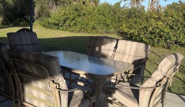Grandma's cozy retreat close to the Gulf