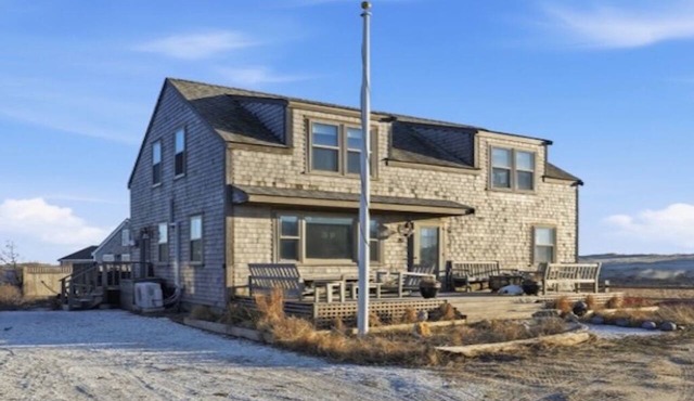 Great sunsets on the beach in 3-bedroom Nantucket house with AC