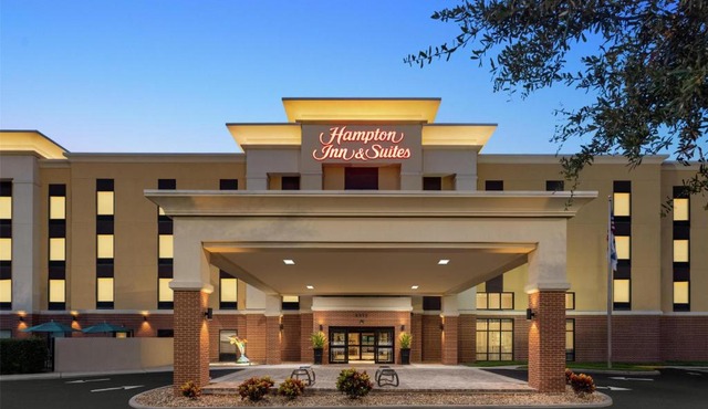 Hampton Inn & Suites by Hilton Tampa Busch Gardens Area