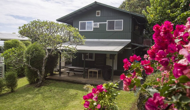 Hana Bay View 3 BR/2 BA house sleeps 6 comfortably with 2 patios.