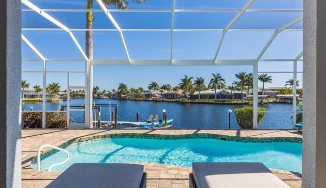 Heated Pool, Outdoor Kitchen, Sleeps 10! - Villa Bay Vista - Roelens Vacations