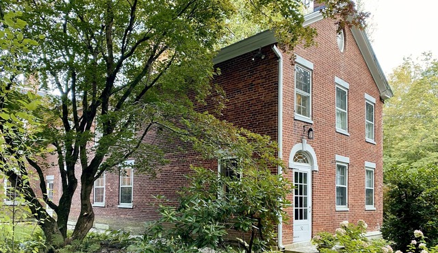 Historic (updated)1812 Federal brick house well situated in Berkshires with pool