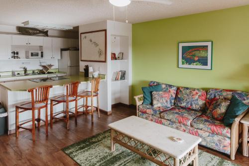 Holualoa Gardens 303