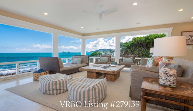 Kailua Oceanfront Villa with Heated Pool & Spa