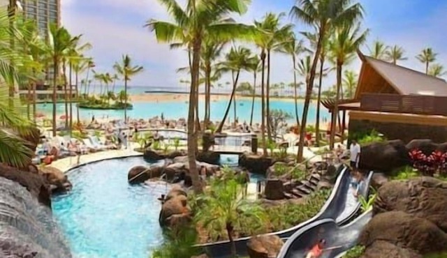 Lagoon Tower HGVC HV Beachfront Resort & Spa