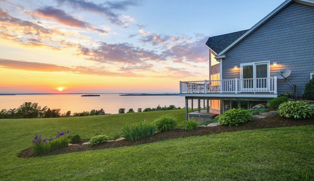 Lake View Champlain Home w/Hot Tub & Sauna!