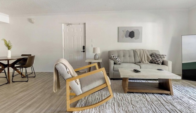 Landing | Modern 2BD, Gym, Clubhouse