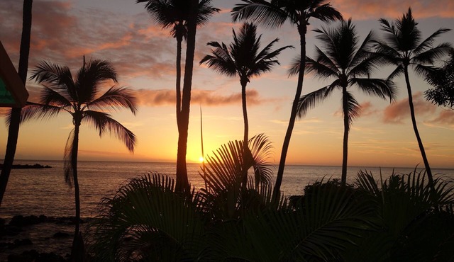 Lawai'a Sea Lodge Upstairs - Ocean Front - Hosted - KAYAKS INCLUDED