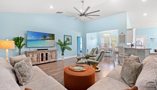Legends 3BR Home | Bunk Room + Games