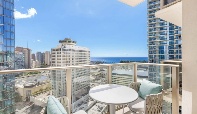 Luxury Ocean View High-Rise Condo at Sky Ala Moana w/Amazing Amenities