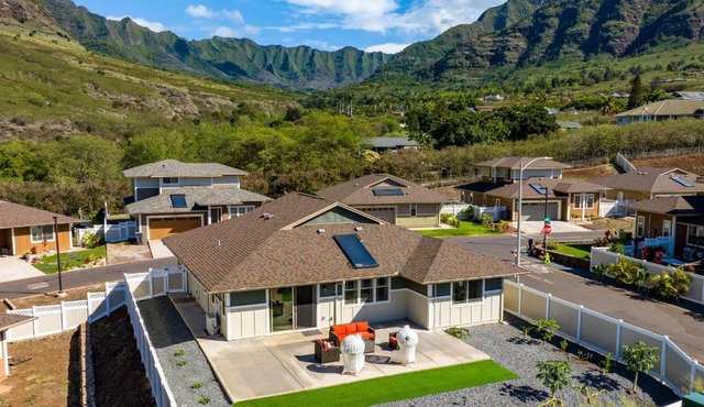 Makaha Hideaway by AvantStay