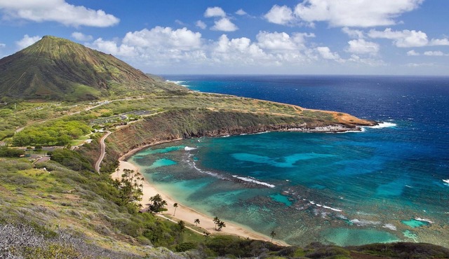 Marina front home with Makapuu Blue Swimming Pool.