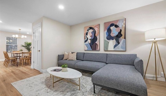 Modern and Cozy 3 Bedroom Home in Gibsonia/Pittsburgh
