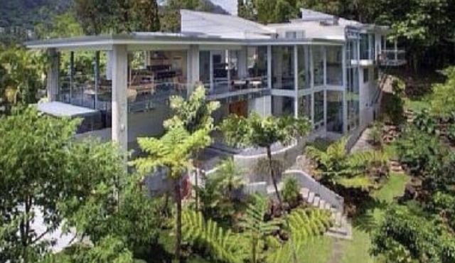 Most Contemporary Estate in the heart of Honolulu Luxury Living