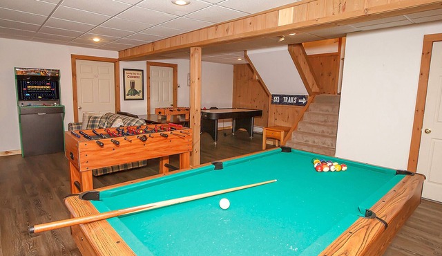 Mount Snow Ski House in the Chimney Hill Community
