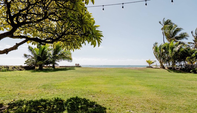 Oceanfront Bungalow with Gated Entry and Pet Friendly