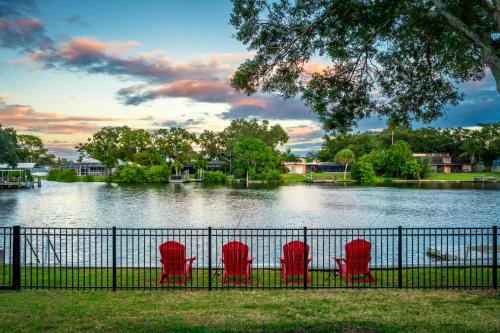 On the Creek Waterfront Heated Pool Game Room Clearwater Florida