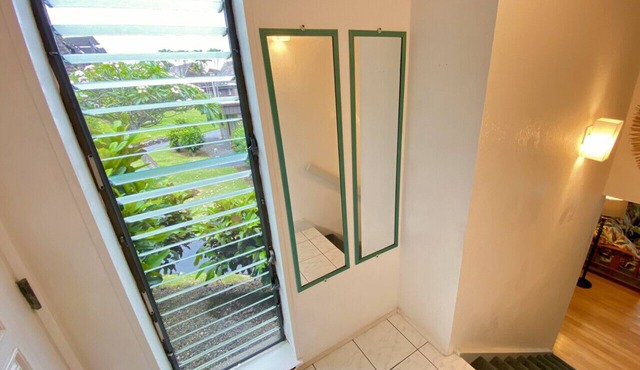 One bedroom in United States of America, Pahala