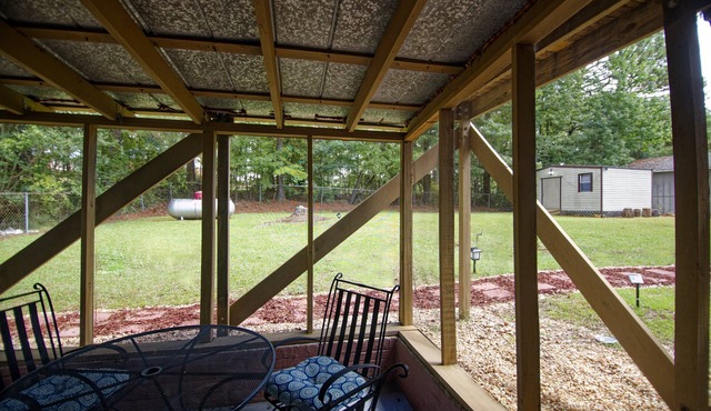 Opuluxe Enjoy Fayetteville's Unit 2 Hidden Gem!