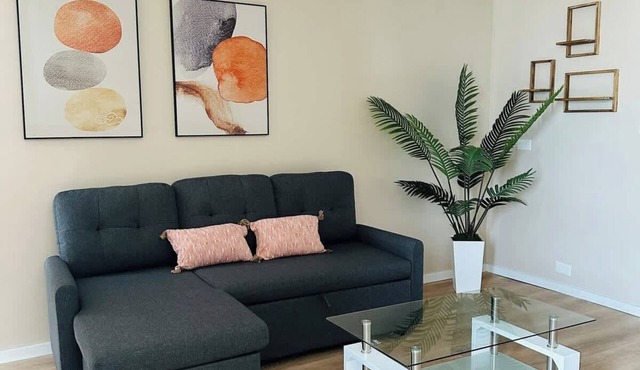 Peaceful Modern HNL Getaway