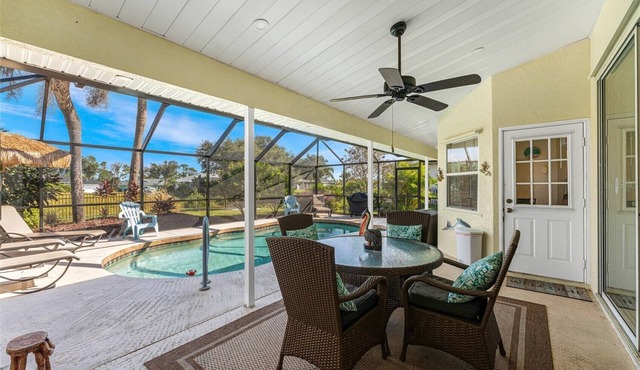 Peaceful Oasis, 3-Bedrooms with Saltwater Heated Pool