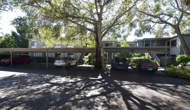 Pelican Cove Condominium GR104