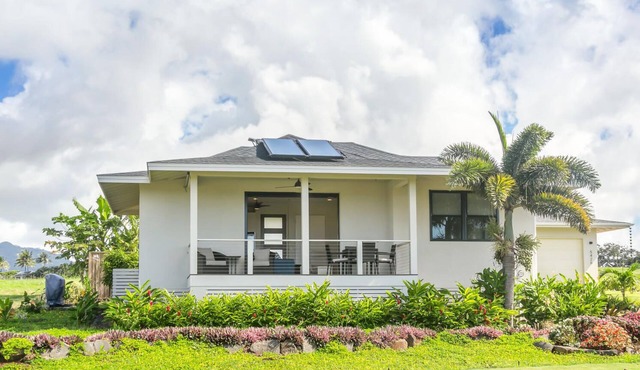 Poipu Tropical Retreat with A/C & Pool/Gym Access/JUNE SPECIAL
