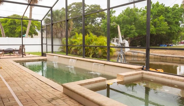 Private Home 2bed 2bath King Bed Spa
