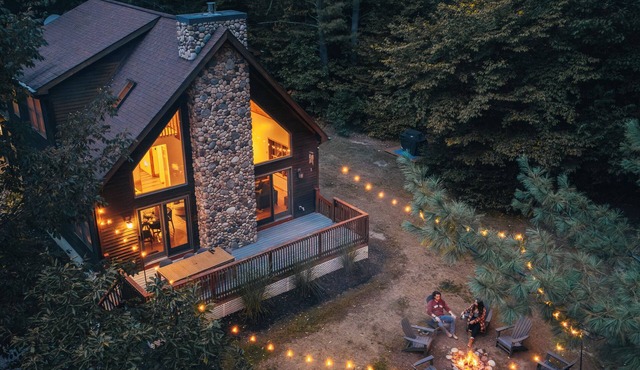 Private Modern Riverfront Ski Chalet - Near Gore Mountain and Lake George