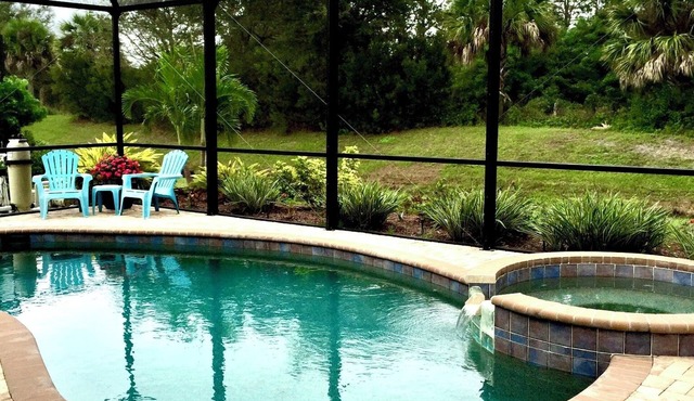 Private Pool and Hot-tub in paradise - privacy, sunsets and fun!