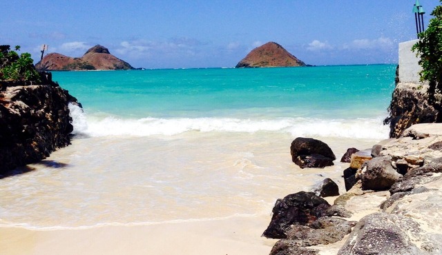 Quaint Lanikai Cottage! Such a gem!