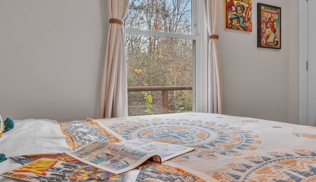 Relaxing 3-Bedroom Lake Waccamaw Home with Canal Views, AC & WiFi