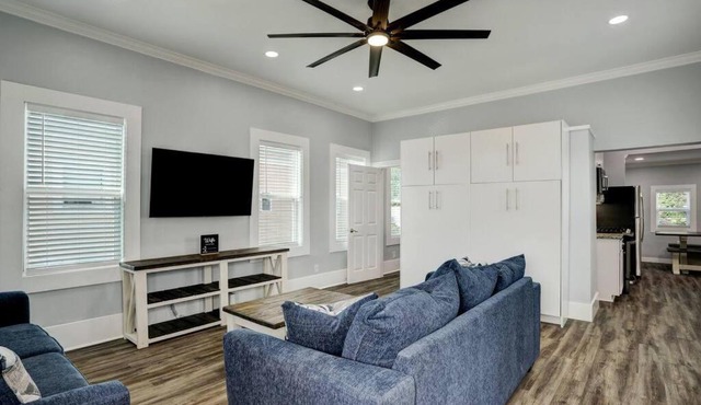 Renovated Beach Bungalow!