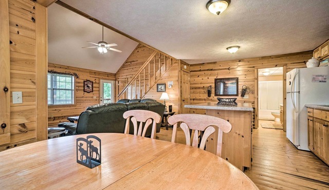 Rustic Young Harris Cabin w/Fire Pit & Views