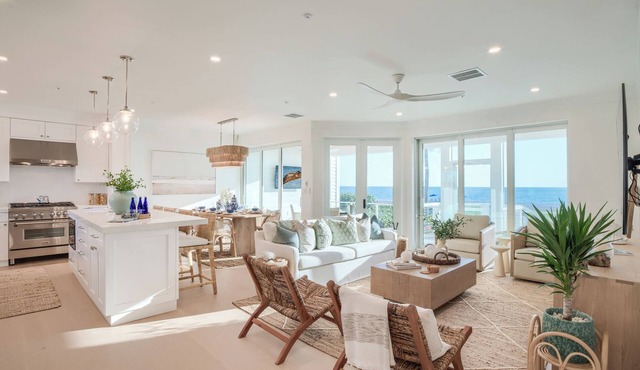Sandrift Villa 1072- Luxury Beachfront Villa On Captiva!
