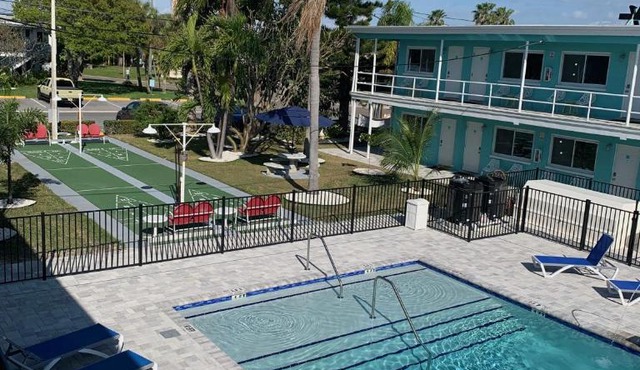 Sea Jay Motel and Marina