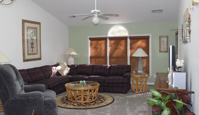 Sea Trail Resort-Beach 1 Mile, On Golf Course, Spacious 1100sf, Linens Provided