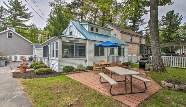 Sebago Lake Cottage w/Patio + Beach Access!
