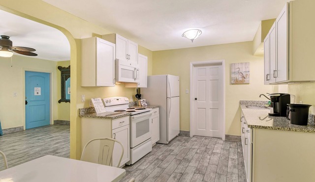 Siesta Key Palms Hotel - Key Suite