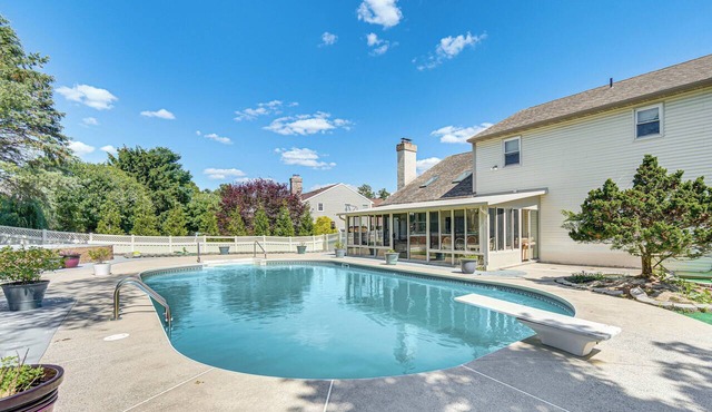 Spacious Sinking Spring Home w/Outdoor Oasis!