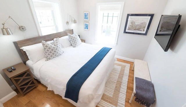 Spacious Top Level Location With Three Bedrooms, Laundry and Work Desk