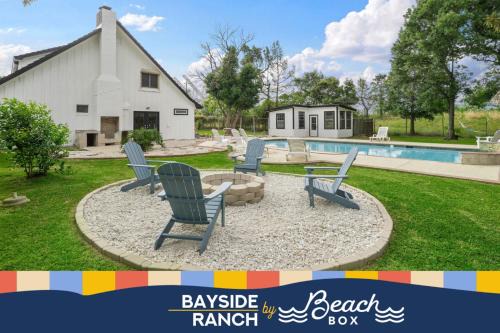 Sprawling estate with private pool and game room and guest house