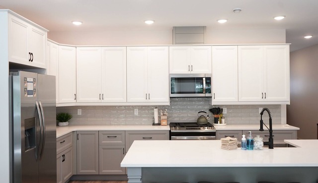Square 37 | Beautiful Modern Home