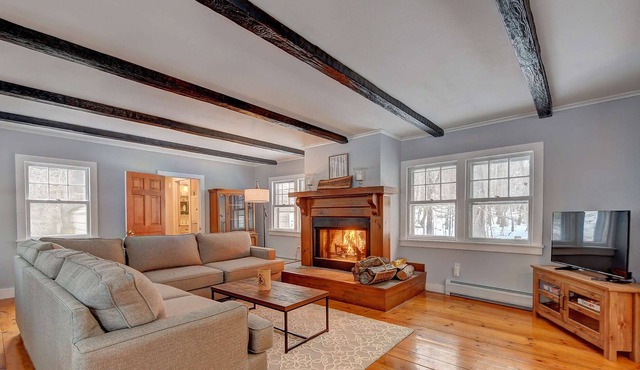 Staycation at Private lake cottage near Jacob’s Pillow and Tanglewood
