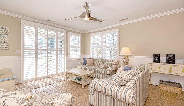 Sunset Island Condo/Bayside, Beach, Pool, Sunshine!