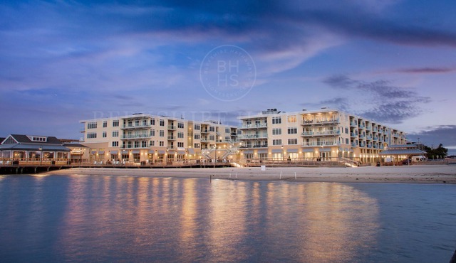 SUNSET VISTA PENTHOUSE AT DEWEY BEACH, DE