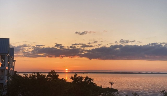 Sunsets & Fireworks from the Balcony