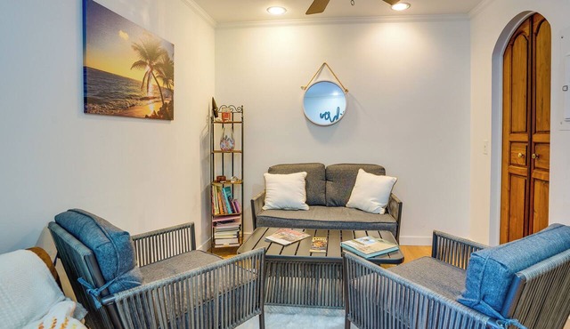 Surfer's Paradise: Waialua Condo Steps to Beach!