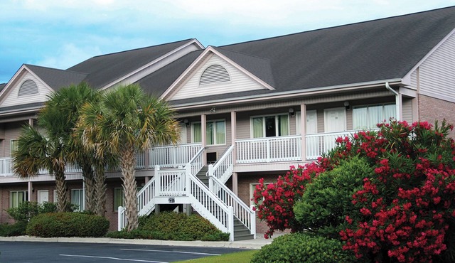 Surfside Beach Getaway: Studio at Grand Palms
